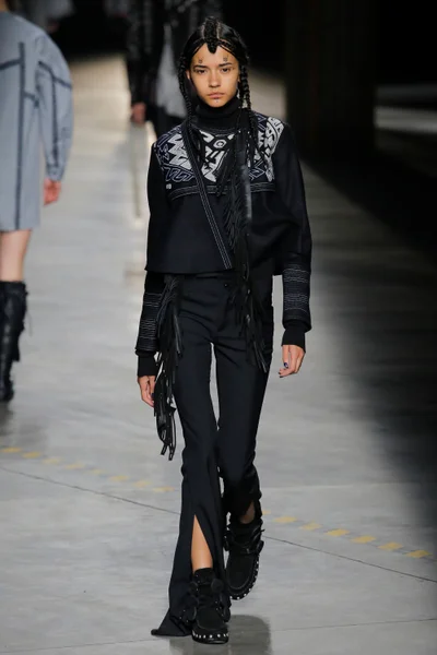 Look 21